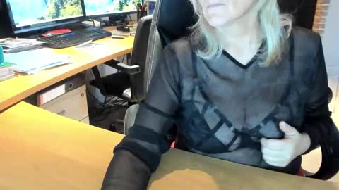 Tammy online show from December 18, 11:56 am