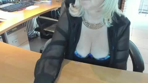 Tammy online show from June 17, 11:34 am