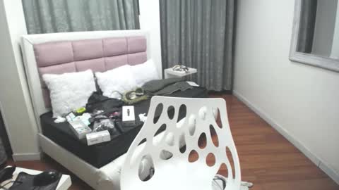 Snapshot of tammyparker_ chatting on March 3, 8:49 am Tammara online show from March 3, 8:49 am