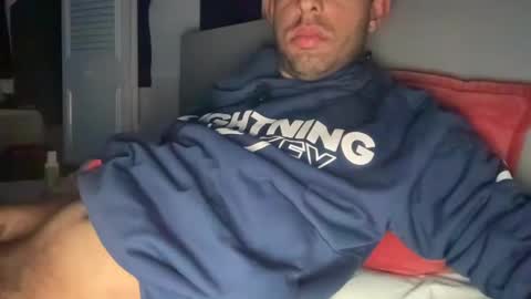 Snapshot of tampabigcock chatting on March 5, 6:33 am tampabigcock online show from March 5, 6:33 am