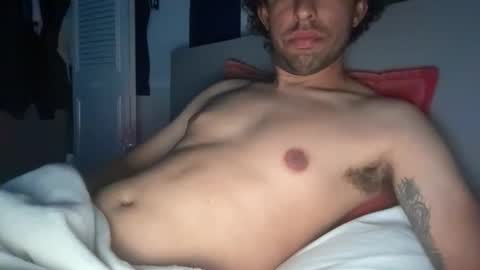 Snapshot of tampabigcock chatting on November 10, 4:22 am tampabigcock online show from November 10, 4:22 am