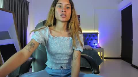 Snapshot of tamy_edwards chatting on November 27, 9:06 pm Tamy online show from November 27, 9:06 pm