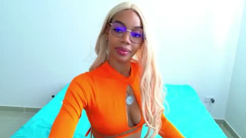 tamylynn online show from July 28, 3:21 pm