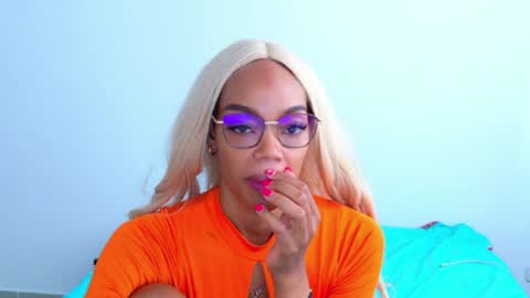 tamylynn online show from July 28, 8:52 pm