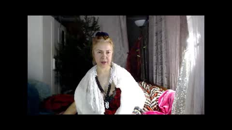 Milena online show from January 11, 1:53 pm