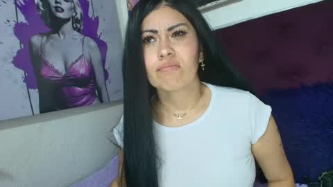 tania online show from June 13, 6:28 pm