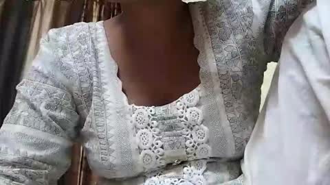 taniya_roy4628 online show from March 8, 2:21 pm