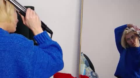 tanyaGrey online show from February 16, 6:42 am