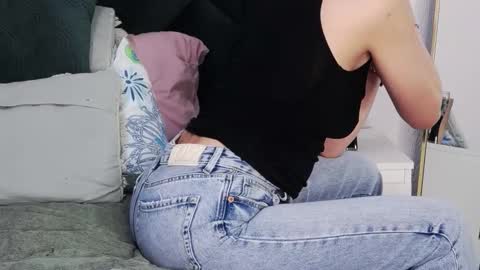 tanyaGrey online show from February 24, 6:33 am