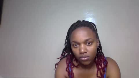 Snapshot of tannia004 chatting on December 8, 7:43 pm tania online show from December 8, 7:43 pm