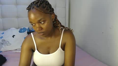 Snapshot of tannia004 chatting on November 11, 3:50 am tania online show from November 11, 3:50 am