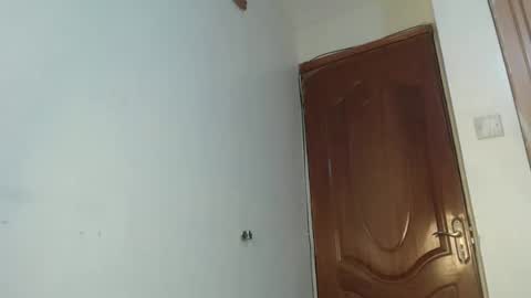 Snapshot of tannia004 chatting on December 3, 9:35 pm tania online show from December 3, 9:35 pm