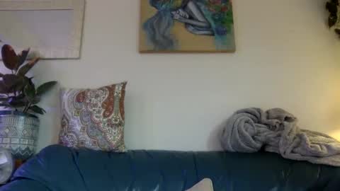 Snapshot of tantrichealing chatting on January 14, 2:32 pm Dr. Love online show from January 14, 2:32 pm