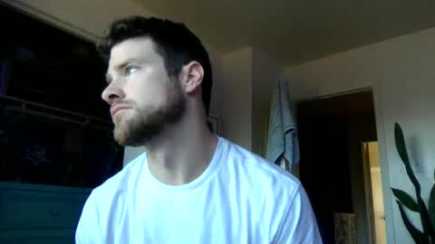 Snapshot of tantrichealing chatting on February 1, 2:34 pm Dr. Love online show from February 1, 2:34 pm