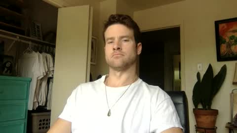 Dr. Love online show from November 17, 6:14 pm