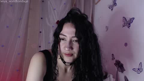 Snapshot of tanya_worldbondage chatting on June 9, 1:17 am tanya online show from June 9, 1:17 am