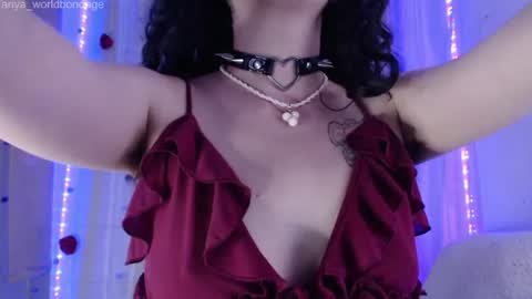 Snapshot of tanya_worldbondage chatting on June 12, 12:20 am tanya online show from June 12, 12:20 am
