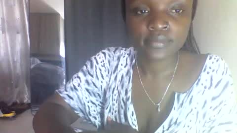 Snapshot of tanyezz chatting on May 21, 8:54 am Tanyezz online show from May 21, 8:54 am