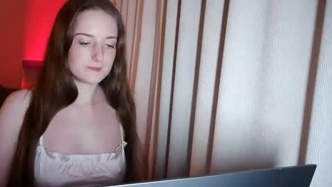 Snapshot of tanywish chatting on March 8, 9:40 pm Tanya Chudo online show from March 8, 9:40 pm