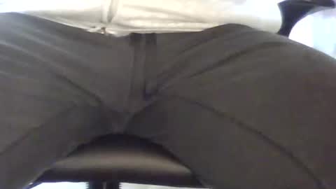 Snapshot of tap_b chatting on January 8, 1:52 pm Patrick online show from January 8, 1:52 pm