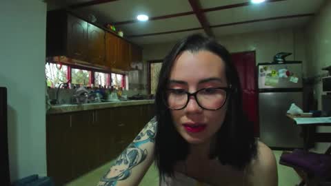 Snapshot of tara_joi chatting on November 28, 8:00 pm Tara online show from November 28, 8:00 pm