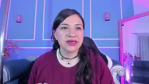 Snapshot of tarataylorr chatting on November 4, 1:16 am Tara online show from November 4, 1:16 am