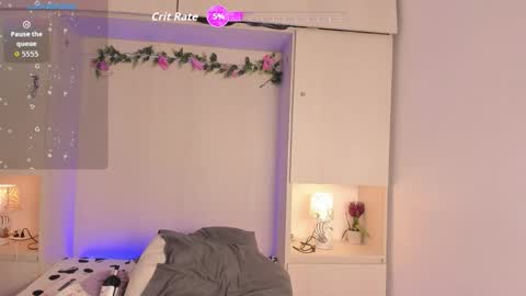 Snapshot of tarawiilson_ chatting on November 2, 4:04 am T A R A online show from November 2, 4:04 am