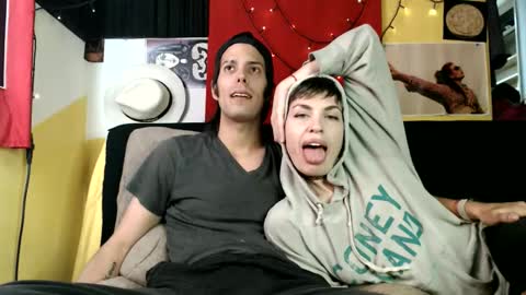 T  J   online show from May 10, 11:54 pm