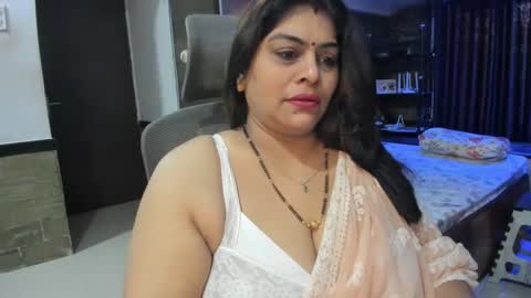 Snapshot of tarivishu23 chatting on March 1, 12:56 pm tarivishu23 online show from March 1, 12:56 pm