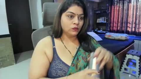 Snapshot of tarivishu23 chatting on March 7, 11:51 am tarivishu23 online show from March 7, 11:51 am