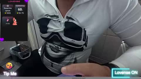 tarkan198 online show from January 5, 5:27 pm