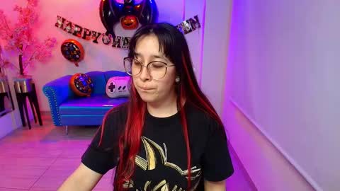 Snapshot of tarly_matches chatting on October 25, 11:54 pm Tarly online show from October 25, 11:54 pm