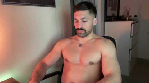 tarquit8 online show from February 22, 9:13 pm