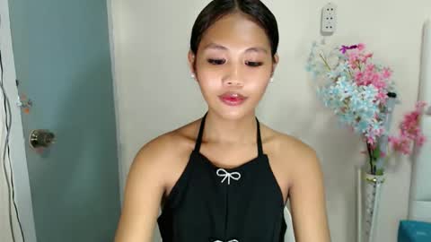 Snapshot of tashaa_09 chatting on September 17, 1:18 am call me tashaa online show from September 17, 1:18 am
