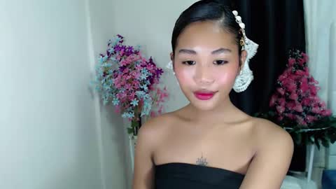 Snapshot of tashaa_09 chatting on October 19, 9:10 am call me tashaa online show from October 19, 9:10 am