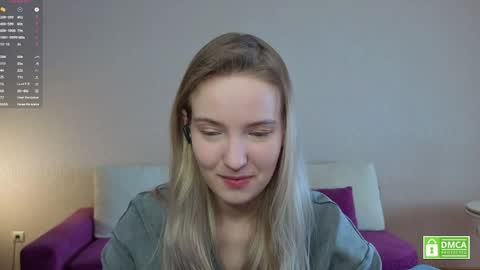Snapshot of tashinapetitto chatting on May 7, 6:41 am Your Ressie online show from May 7, 6:41 am