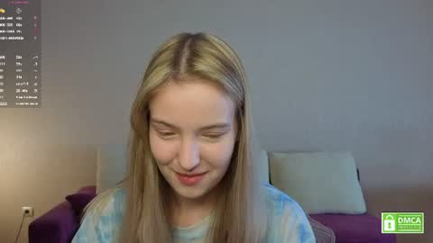 Snapshot of tashinapetitto chatting on July 1, 7:43 am Your Ressie online show from July 1, 7:43 am