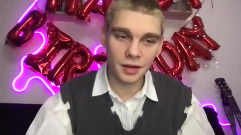 Snapshot of tasteithorny chatting on January 21, 8:00 pm tasteithorny online show from January 21, 8:00 pm