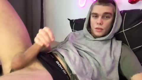 Snapshot of tasteithorny chatting on January 27, 6:41 am tasteithorny online show from January 27, 6:41 am