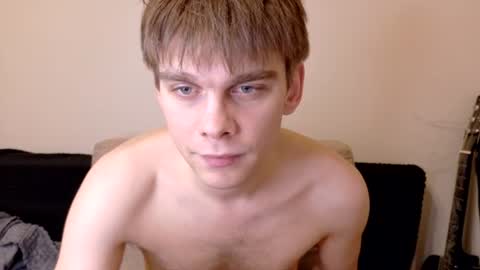 tasteithorny online show from June 16, 8:33 pm