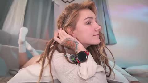 RHEA  pronanciation like Reya   online show from October 19, 2:07 pm