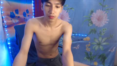 Snapshot of tastylicious_kim chatting on January 30, 1:44 am Ask me online show from January 30, 1:44 am