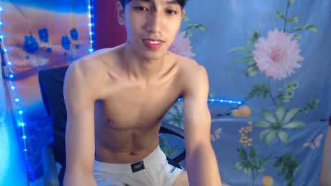 Snapshot of tastylicious_kim chatting on February 28, 1:37 am Ask me online show from February 28, 1:37 am