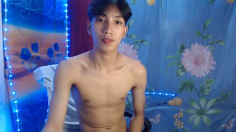 Snapshot of tastylicious_kim chatting on March 4, 1:49 pm Ask me online show from March 4, 1:49 pm