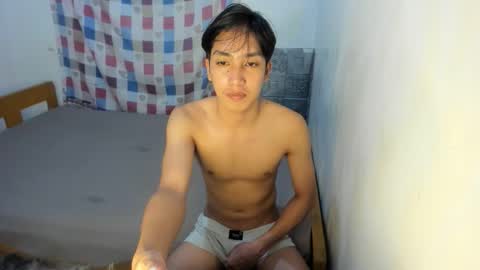 Snapshot of tastylicious_kim chatting on November 14, 10:47 am Ask me online show from November 14, 10:47 am