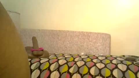 Snapshot of tastyzuri chatting on October 6, 9:18 am Zuri online show from October 6, 9:18 am