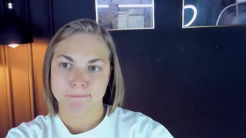 Snapshot of tataflower chatting on November 3, 8:10 pm Tata online show from November 3, 8:10 pm