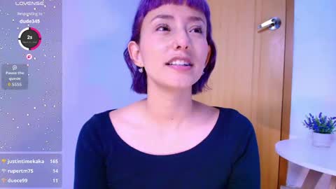 Snapshot of tati_cardenas chatting on May 16, 6:43 am AME online show from May 16, 6:43 am