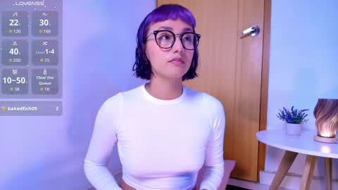 Snapshot of tati_cardenas chatting on May 18, 6:30 am AME online show from May 18, 6:30 am