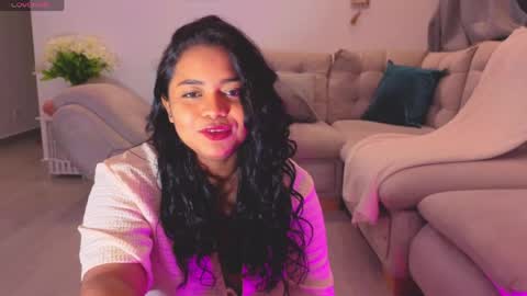 Snapshot of tatiana1004 chatting on May 13, 7:28 am tatiana1004 online show from May 13, 7:28 am